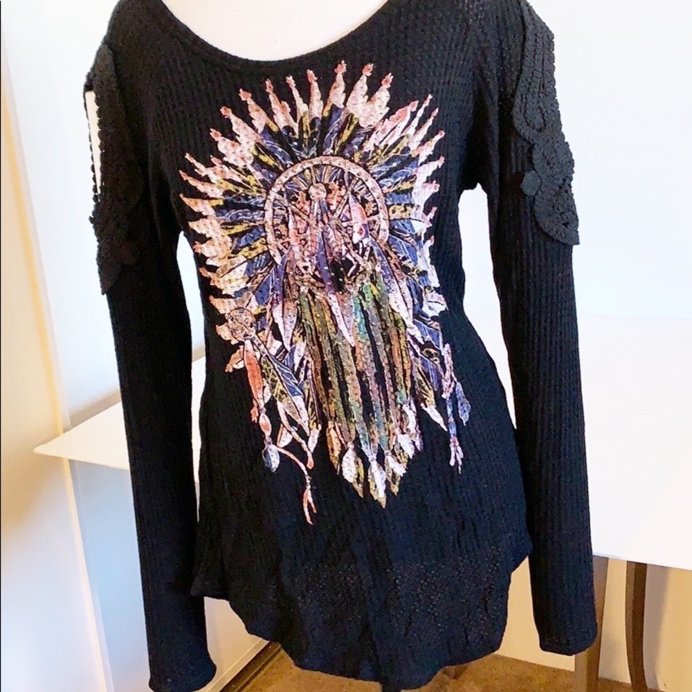 Vocal Cold Shoulder Thermal Dream Catcher w/ Bling